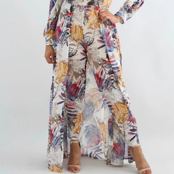 Clothing - Picture 2 of 4